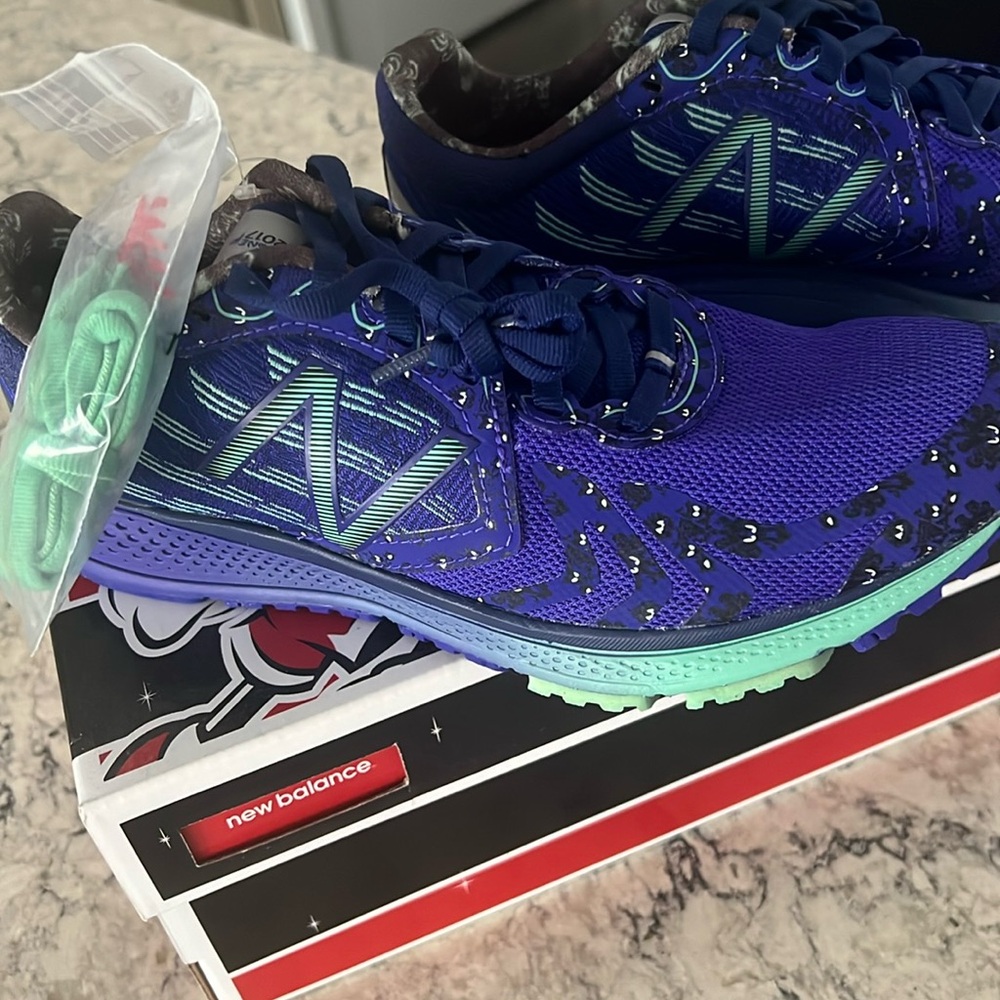 Never worn Run Disney  haunted mansion New Balance Running shoes.